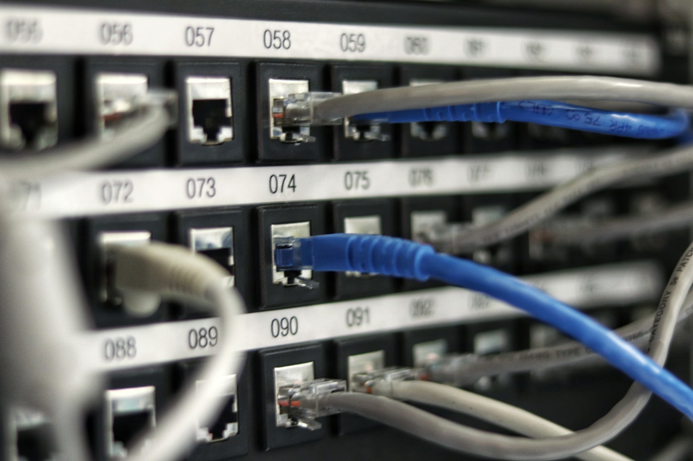 Netwerk switch en bekabeling